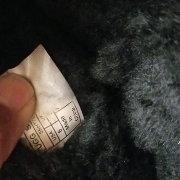 UGG Bailey Button Boots - Picture 16 of 16